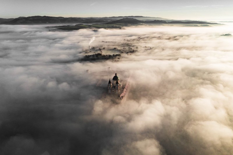 Melk im Nebel©nimozimmerhackl_001.JPG